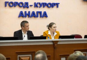 В Анапе направят 1,5 млрд рублей на ремонт дорог в 2025 году