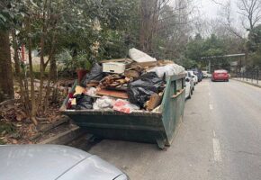 УК и жители Сочи очищают подвалы многоквартирных домов