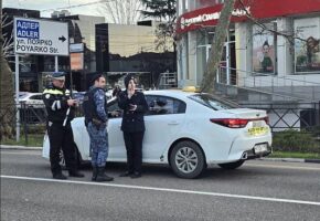 Более 500 тыс. рублей с авто-должников взыскали в Сочи