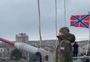 «Выстрел памяти» прозвучал в Новороссийске в честь подвига героев-малоземельцев