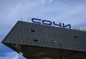 Учения со спецтехникой и дымом пройдут вечером в аэропорту Сочи