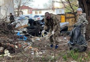 Декаду субботников проведут в Геленджике до конца апреля