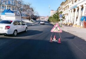 В Анапе основные дорожные работы перевели на ночное время
