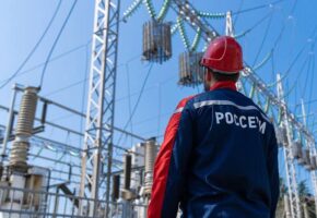 Более 200 километров электросетей обновили в Сочи за год