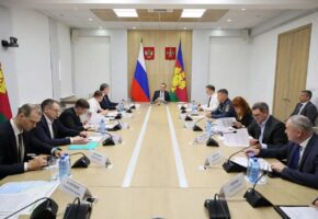 Кондратьев предложил вывести пляжи Анапы из «опасной зоны»