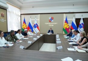 Почти 98 млн рублей направили на поддержку участников СВО в Сочи
