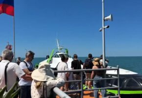 Скоростная «Комета» выполнила первый рейс из Сочи в Адлер