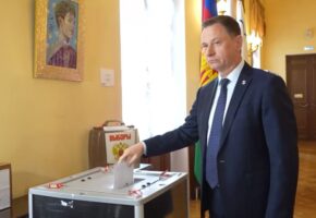 Андрей Прошунин принял участие в голосовании на выборах в Сочи
