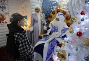 В Геленджике к Новому году украсят 18 зимних пляжей